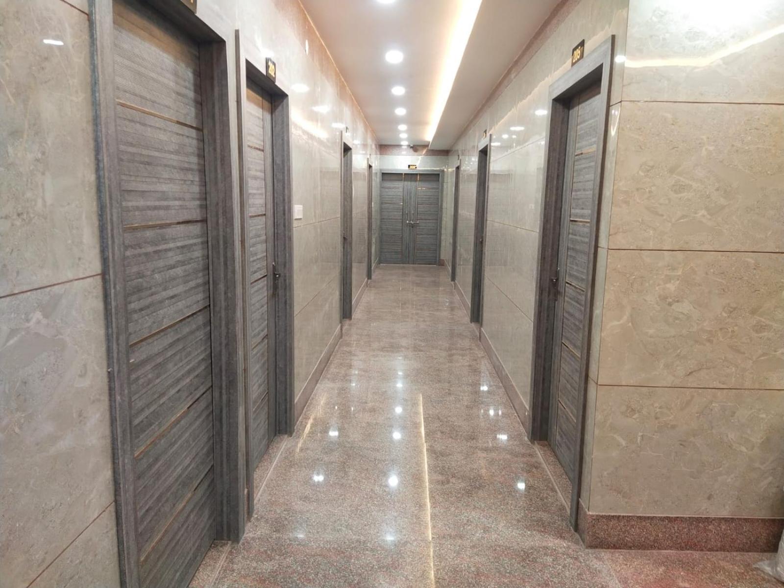 קאנפור Hotel Utsav Palace מראה חיצוני תמונה