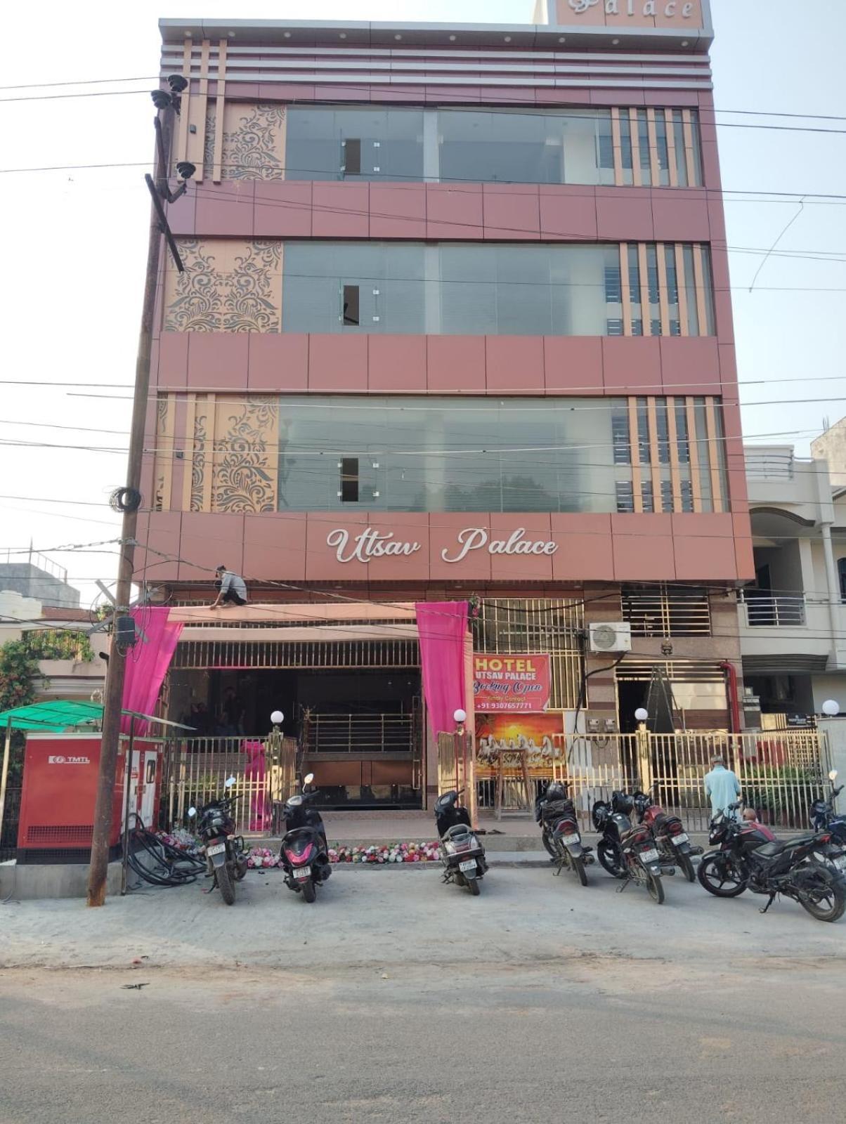 קאנפור Hotel Utsav Palace מראה חיצוני תמונה